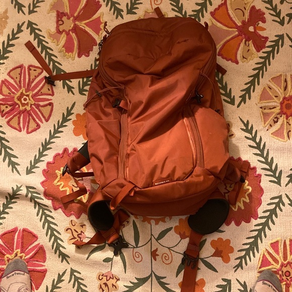 REI 40L Ruckpack - Picture 5 of 6